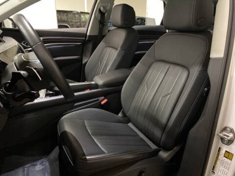 2024 Audi Q8 e-tron quattro Premium Plus