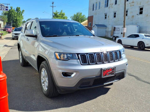 2020 Jeep Grand Cherokee Laredo E