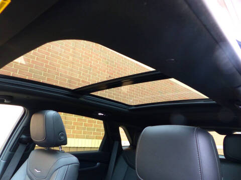 2022 Cadillac XT5 Premium Luxury