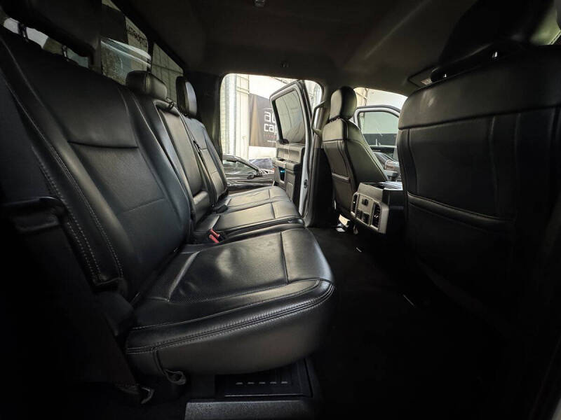 2019 Ford F-350 Super Duty Lariat