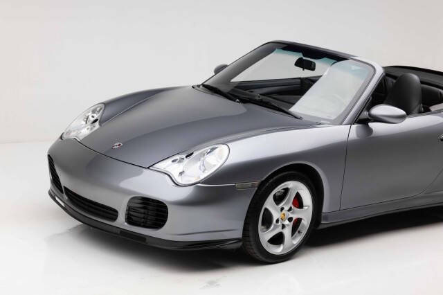 2004 Porsche 911 Carrera