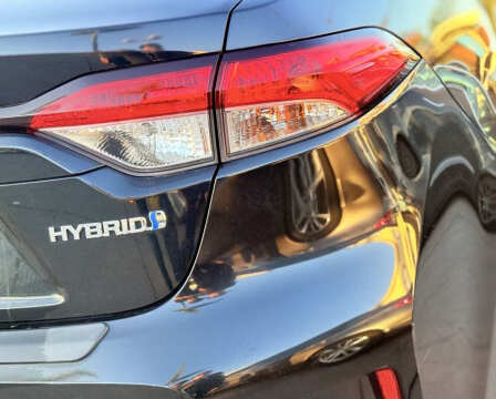 2022 Toyota Corolla Hybrid LE