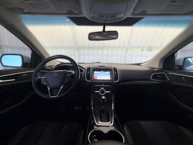 2016 Ford Edge Sport
