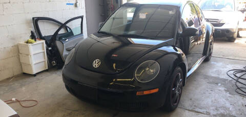 2010 Volkswagen New Beetle for sale at Cargo Vans of Chicago LLC in Bradley IL