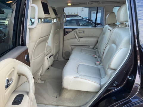 2016 Infiniti QX80
