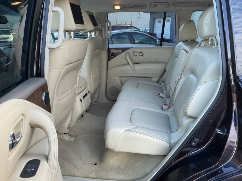 2016 Infiniti QX80