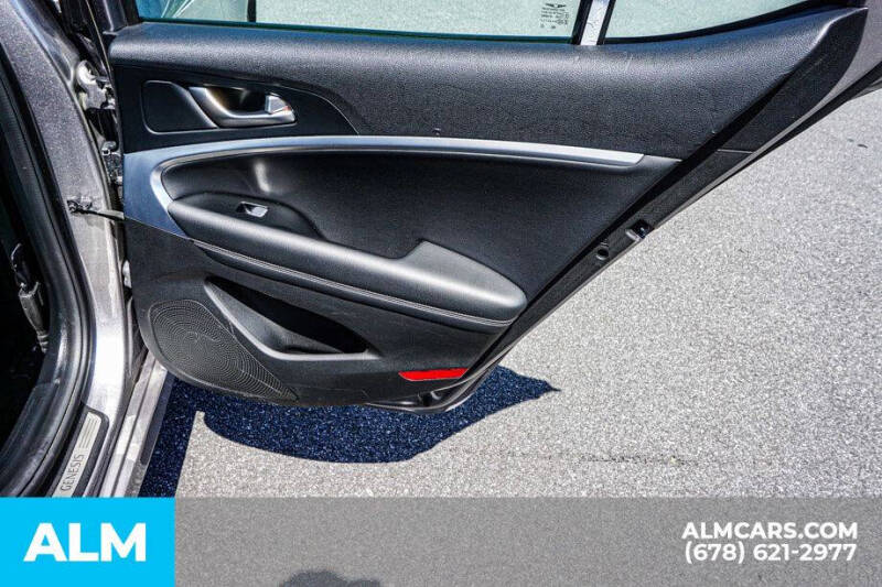 2025 Genesis G70