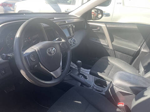 2016 Toyota RAV4 LE