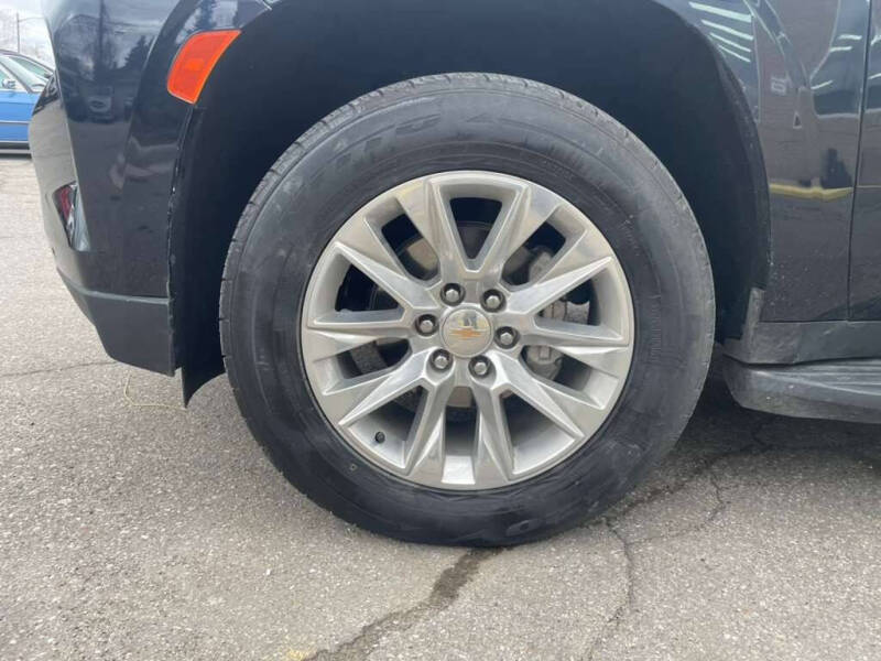 2024 Chevrolet Suburban Premier