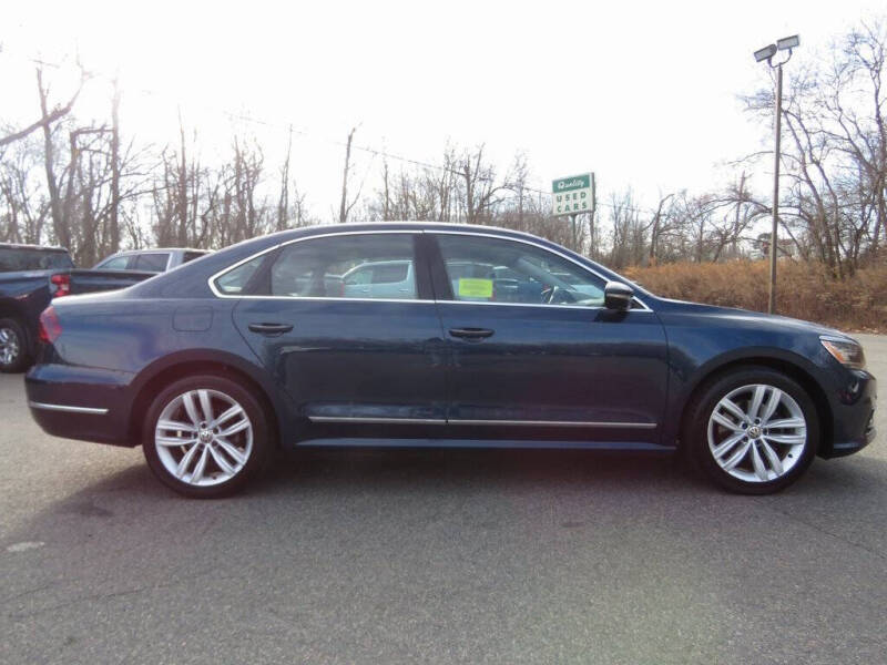 2018 Volkswagen Passat 2.0T SEL Premium