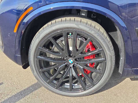 2026 BMW X5 M60i