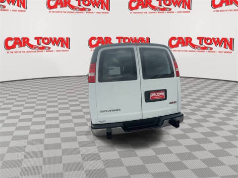 2023 GMC Savana 2500