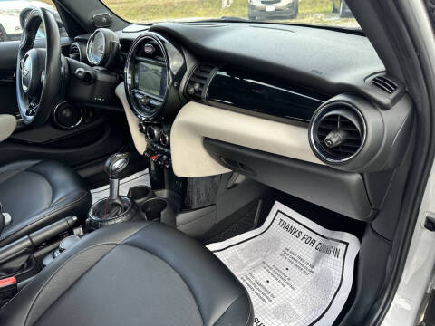 2017 MINI Hardtop 4 Door Cooper S