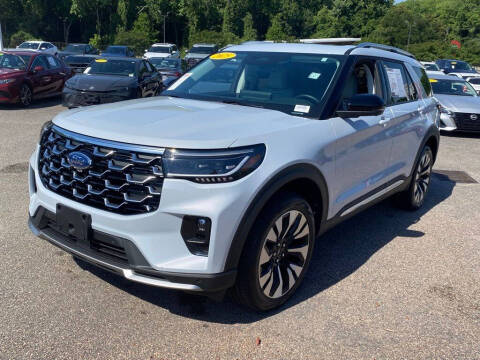 2025 Ford Explorer Platinum