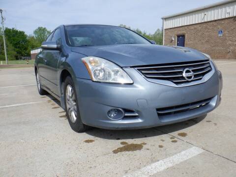 2010 Nissan Altima for sale at BB&T AUTO SALES LLC in Byhalia MS