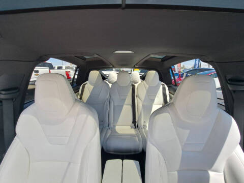 2016 Tesla Model X 90D