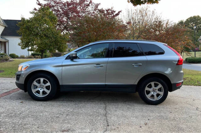 2010 Volvo XC60 for sale at Select Autos in Alpharetta , GA