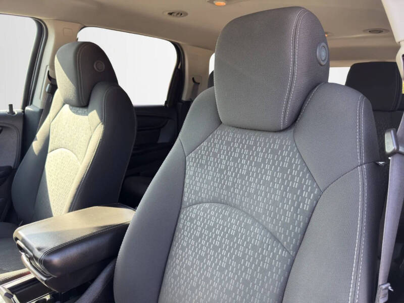 2014 GMC Acadia SLE-1