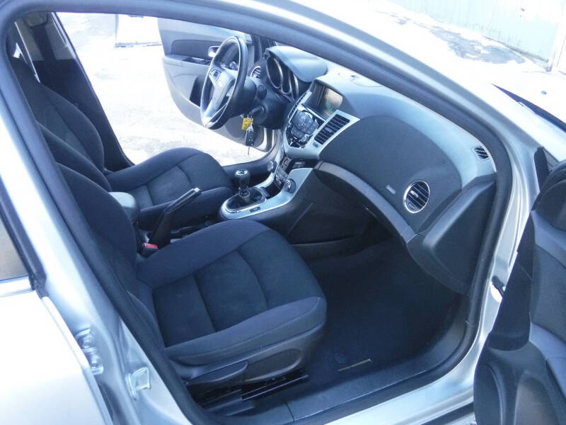 2013 Chevrolet Cruze ECO Manual