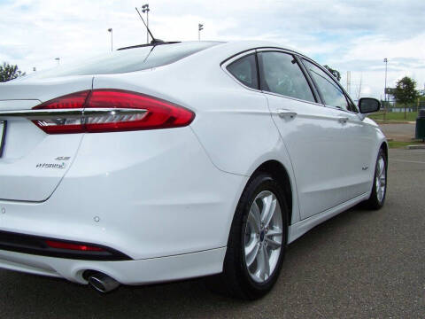 2018 Ford Fusion Hybrid SE