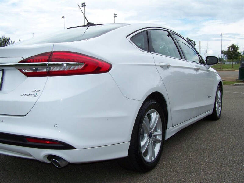 2018 Ford Fusion Hybrid SE