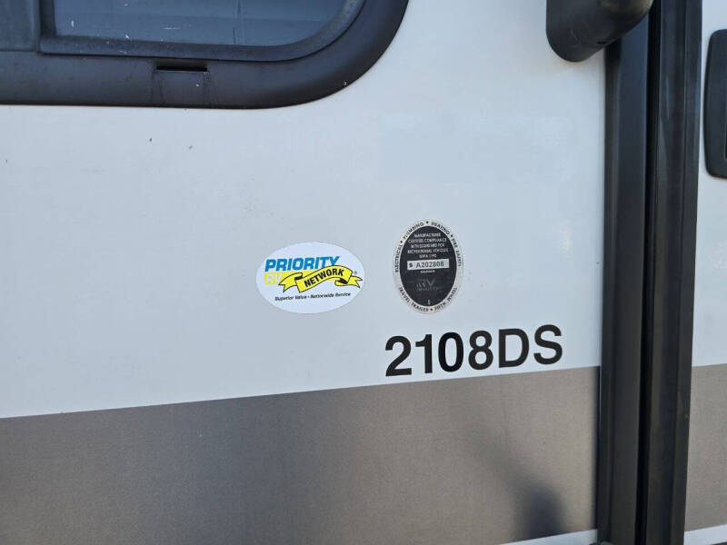 2022 Winnebago MINNIE MICRO