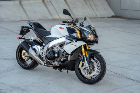 2015 Aprilia Tuono V4