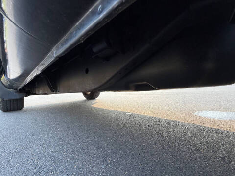 2005 Nissan Frontier SE