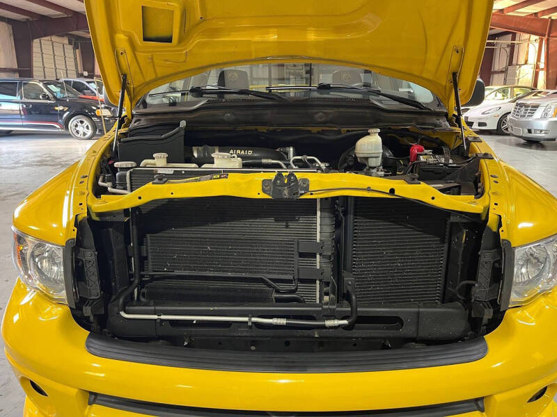 2004 Dodge Ram 1500 SLT