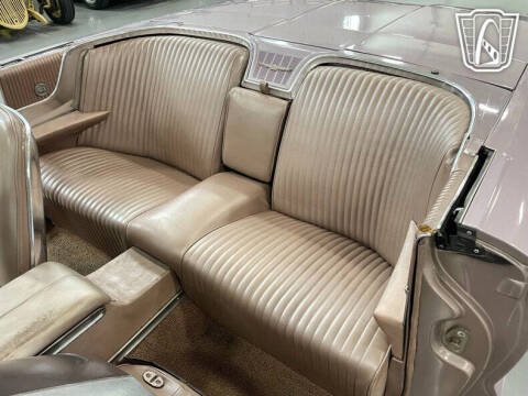 1964 Ford Thunderbird