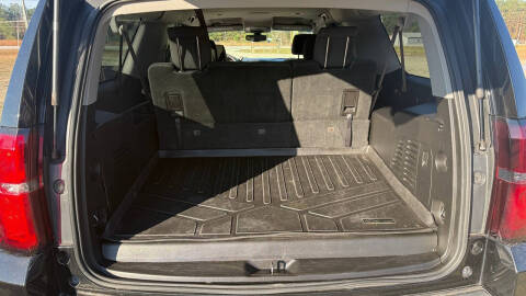 2017 Chevrolet Suburban LS