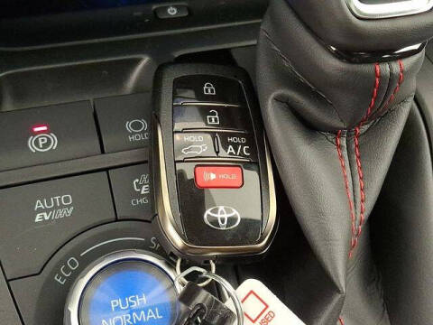 2025 Toyota RAV4 Plug-in Hybrid XSE