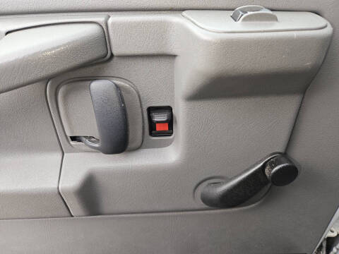 2013 Chevrolet Express 2500