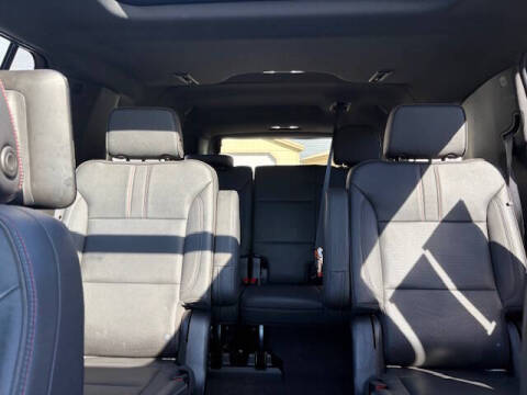 2021 Chevrolet Suburban RST