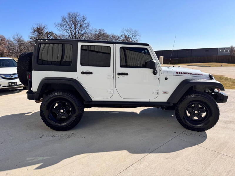 2013 Jeep Wrangler Unlimited Rubicon photo 6