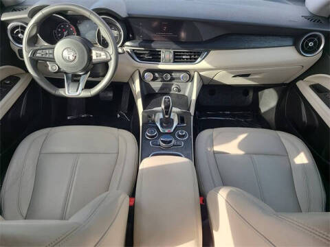 2021 Alfa Romeo Stelvio Sprint