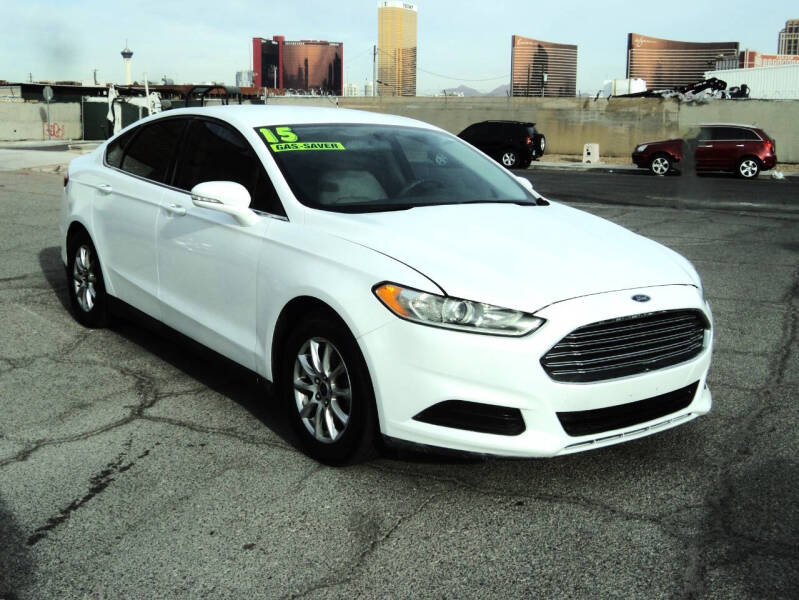 2015 Ford Fusion for sale at DESERT AUTO TRADER in Las Vegas NV