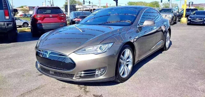2015 Tesla Model S 70D