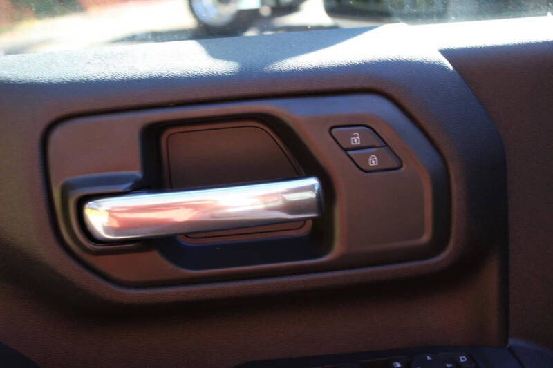 2025 GMC Sierra 2500HD Pro