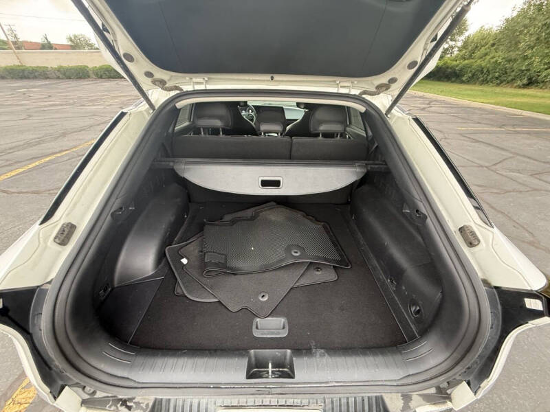 2022 Kia EV6 Light