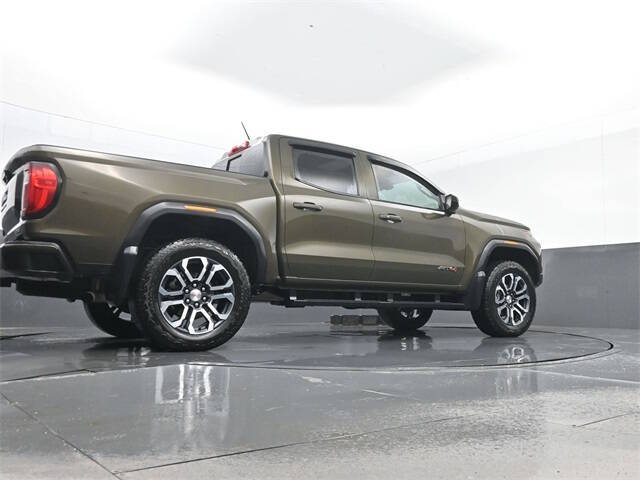 2024 GMC Canyon AT4