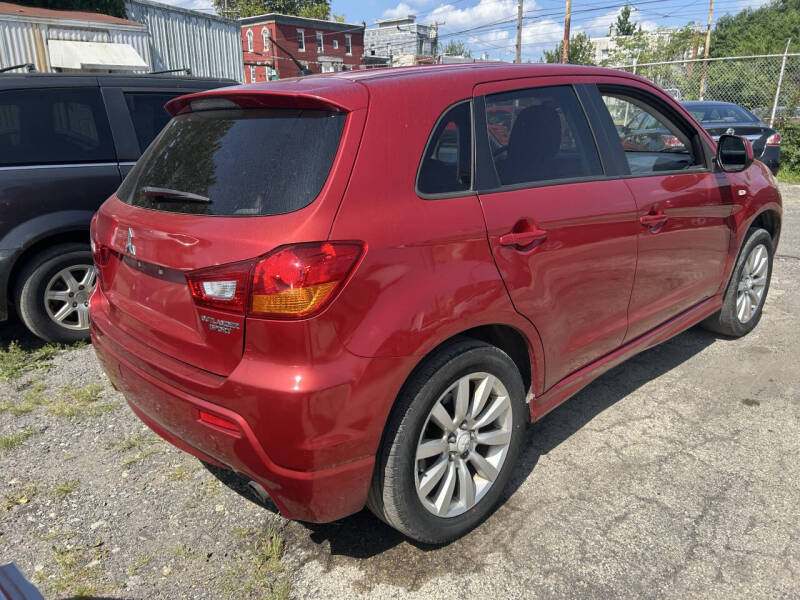 2011 Mitsubishi Outlander Sport SE