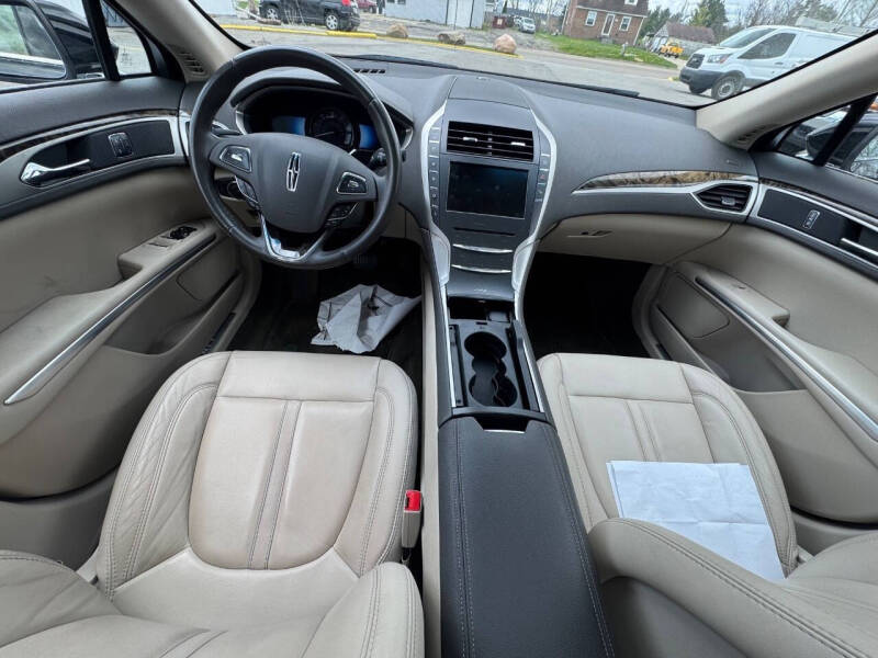 2016 Lincoln MKZ Hybrid
