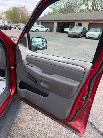 2003 Ford Explorer XLT