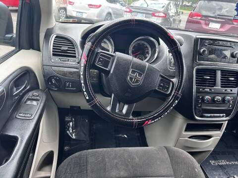 2013 Dodge Grand Caravan SE