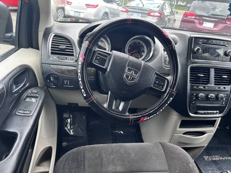 2013 Dodge Grand Caravan SE
