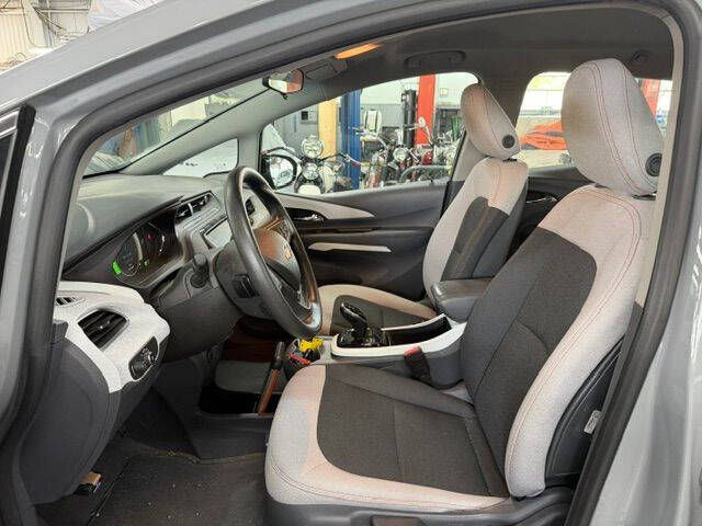 2021 Chevrolet Bolt EV LT