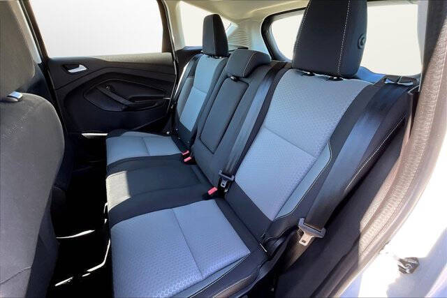 2017 Ford C-MAX Hybrid SE