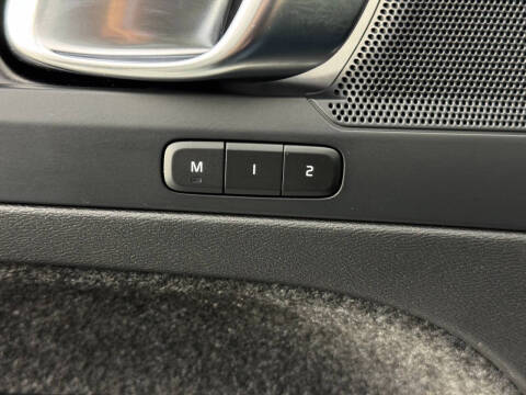 2024 Volvo XC40 Recharge Twin Plus