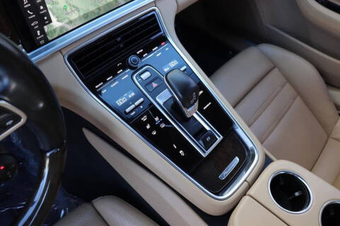 2018 Porsche Panamera 4 E-Hybrid